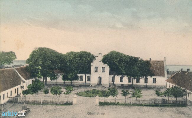 Glomstrup Herregård